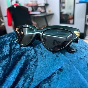 Bottega Veneta BV1035S SUNGLASSES in black